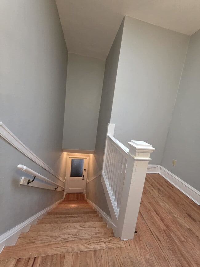 Building Photo - 6946 S Prairie Ave