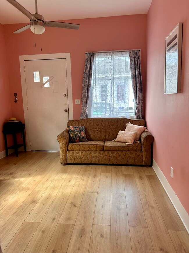 Building Photo - 1441 Frenchmen St