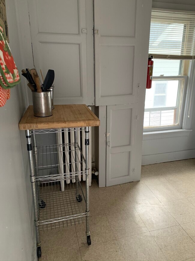 Foto del edificio - 1200 Monroe St