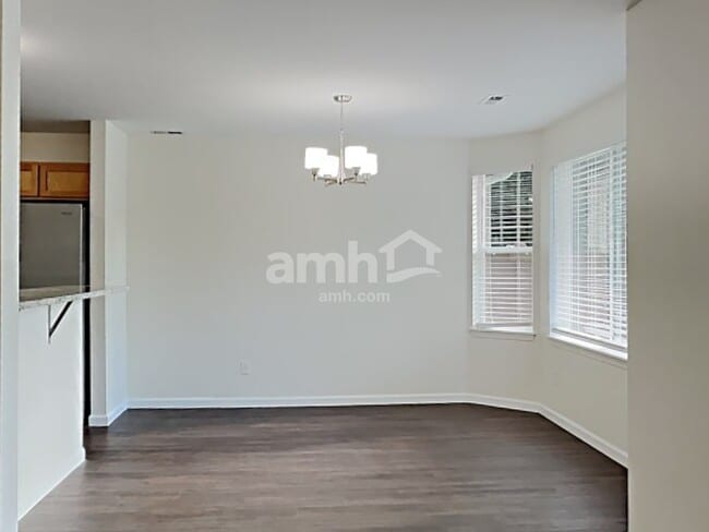 Foto del edificio - 4822 104th Pl NE