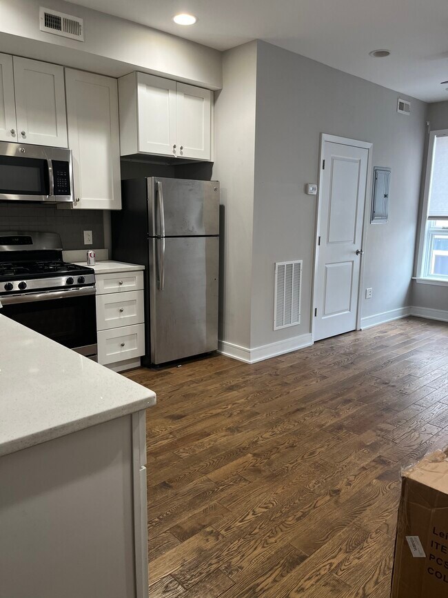 Foto del edificio - 2635 Livingston St