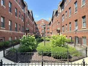 Building Photo - 3310 W Schubert Ave