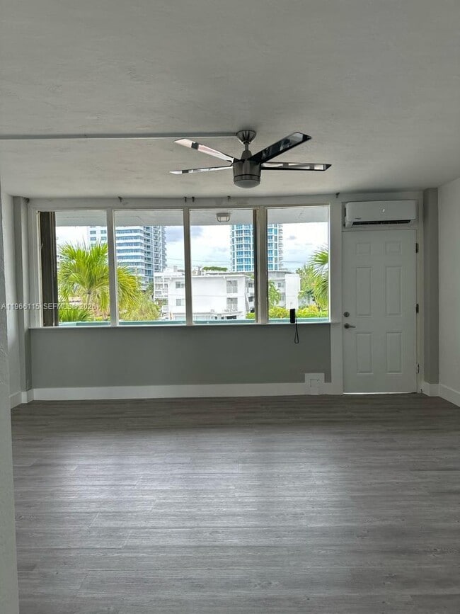 Building Photo - 6484 Indian Creek Dr