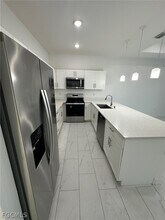 Building Photo - 5134 Bristo St