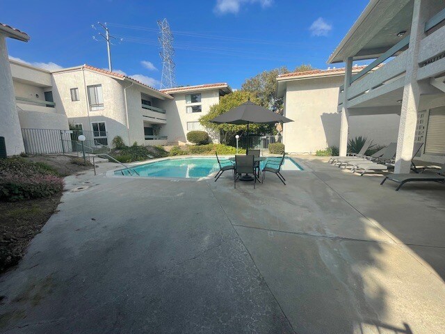 Building Photo - 2304 Altisma Way