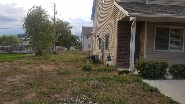 Building Photo - 577 N 100 E