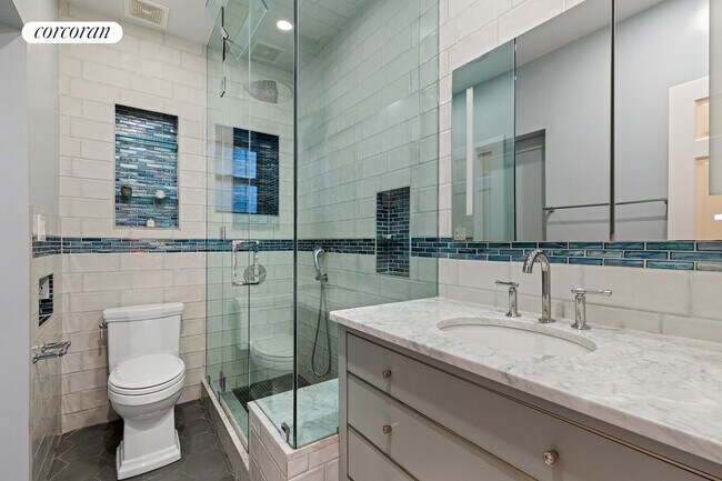 Foto del edificio - 255 W 92nd St