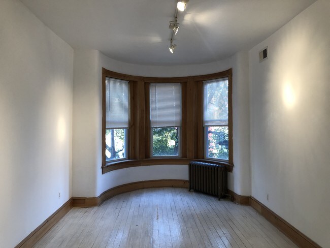 Foto del edificio - 1115 6th St NW