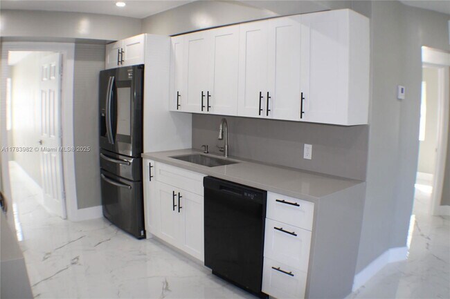 Foto del edificio - 515 S 61st Terrace