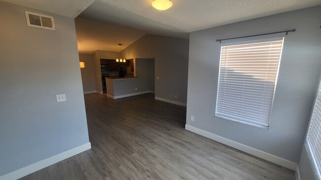 Foto del edificio - 5140 Conroy Rd