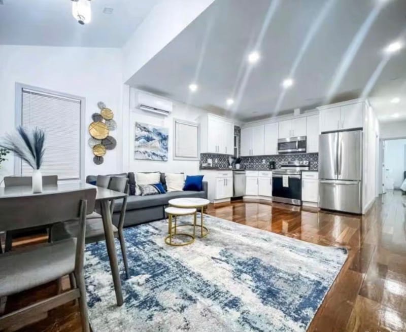 Foto principal - 188-25 Keeseville Ave