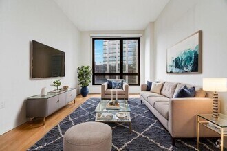 Building Photo - 550 Vanderbilt Ave