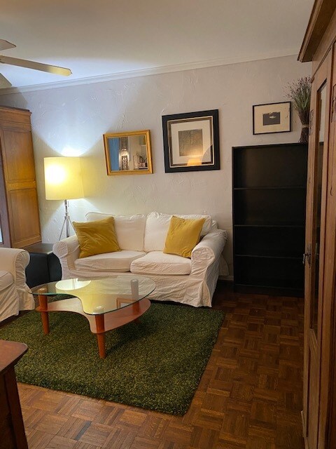 Foto del edificio - 4712 Abbott Ave
