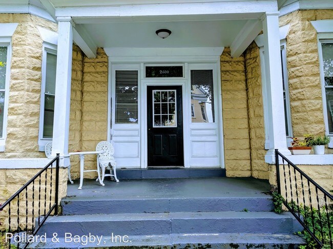 Building Photo - 2600 Park Ave
