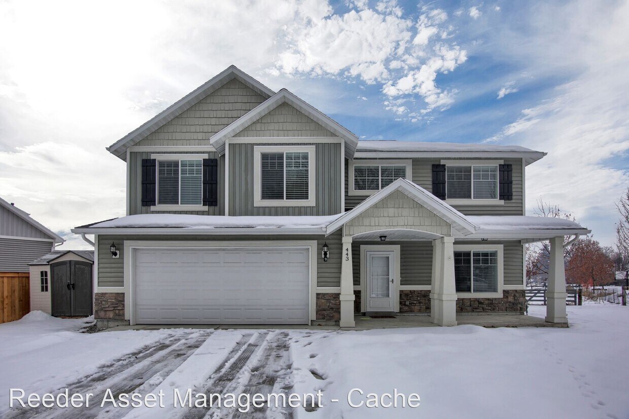 5 br, 2.5 bath House 443 South 750 East House for Rent in River