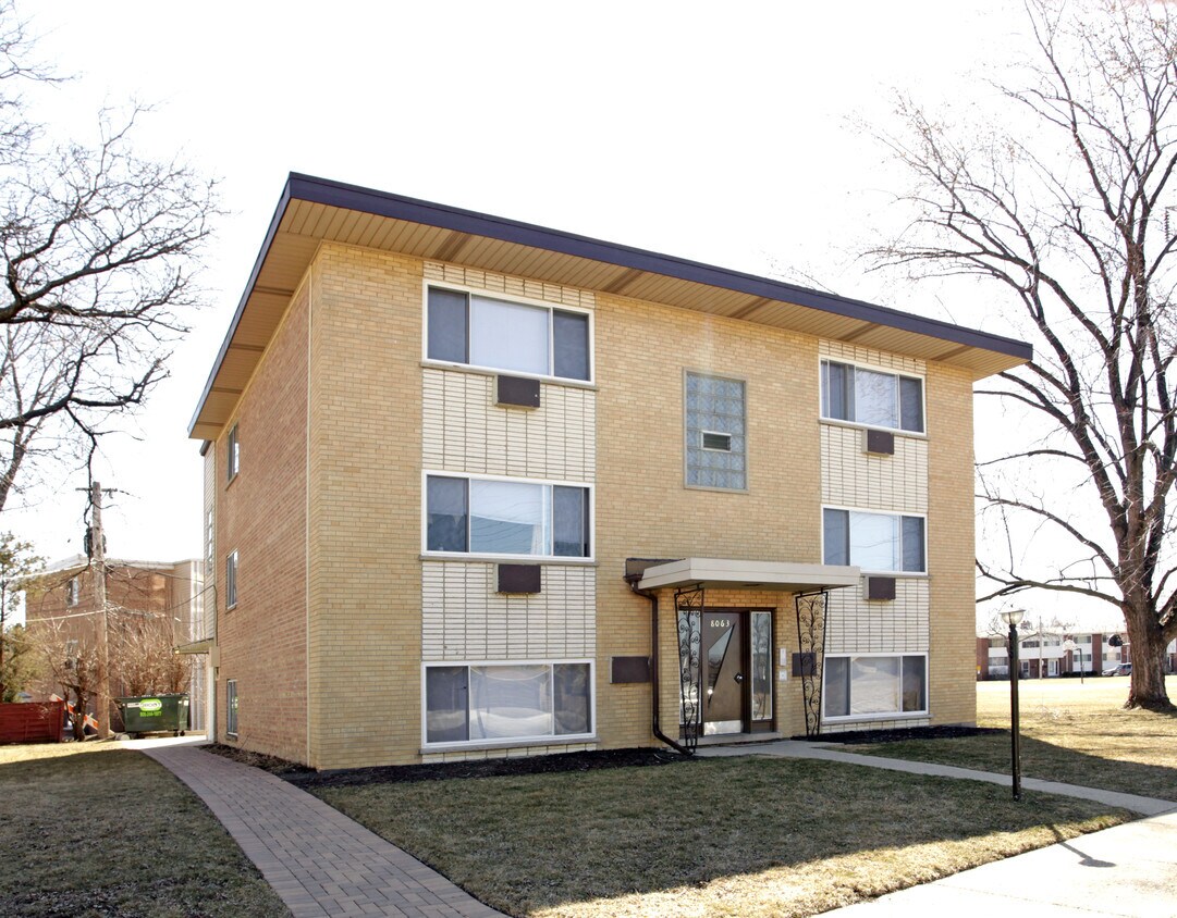 Foto del edificio - 8063 W Foster Ln