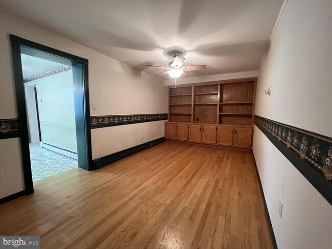 Building Photo - 133 N Carlisle St