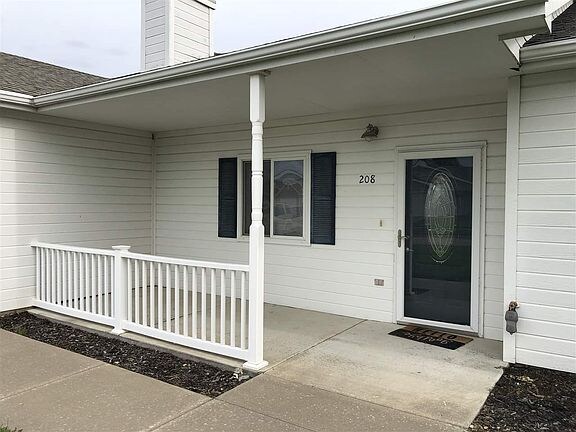 Foto del edificio - 208 Northfield Rd