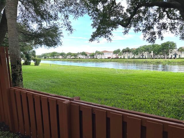 Foto principal - 2938 SW 22nd Cir