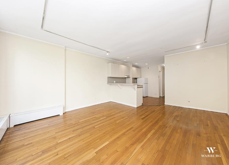 Building Photo - 228 E 51st St