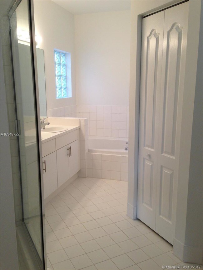 Foto del edificio - 2978 NW 99th Ct