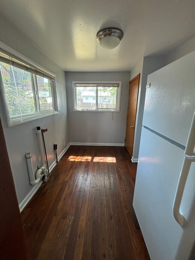 Foto del edificio - Charming 2-Bedroom Single Family Home