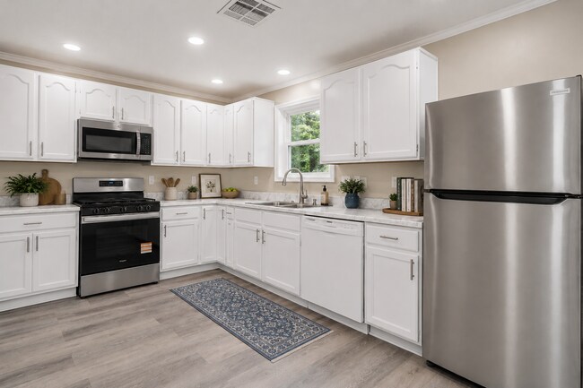 Foto del edificio - 3412 Southmont Dr