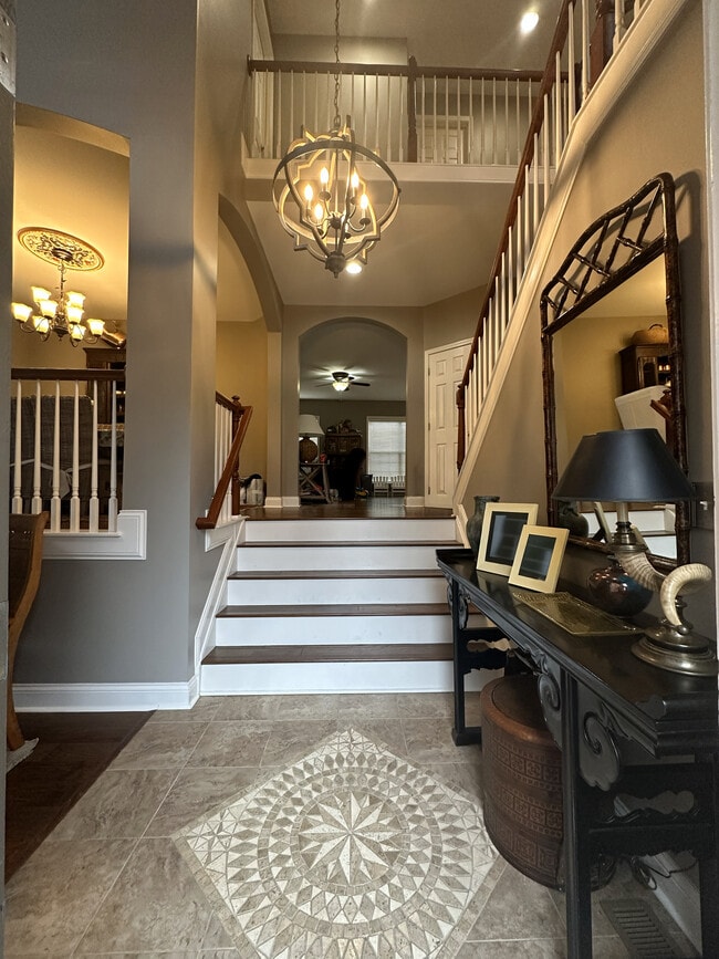 Building Photo - 2424 Calendula Rd