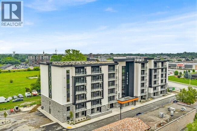 Photo du bâtiment - 11646 Tecumseh Rd E