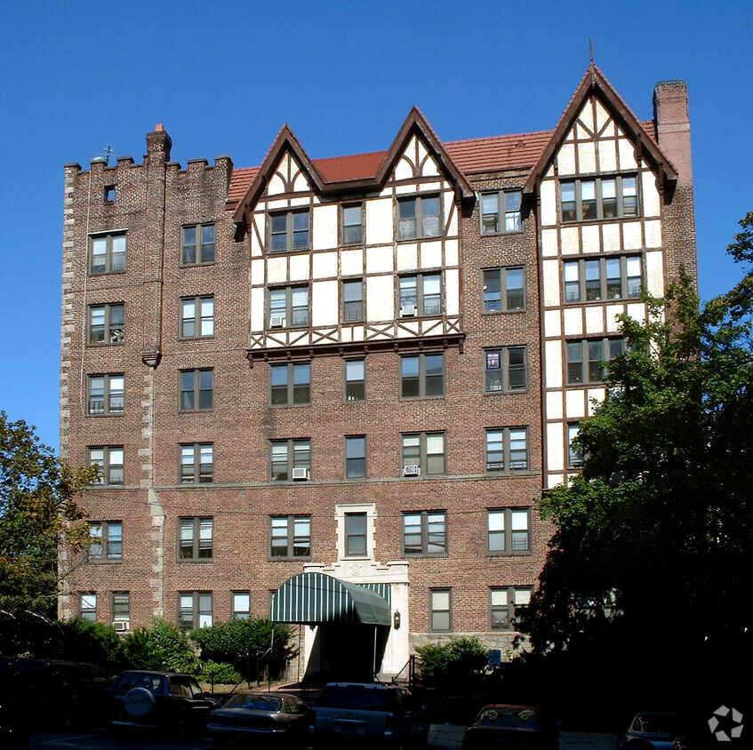 Vista desde el oeste - O'Dell Court Apartments