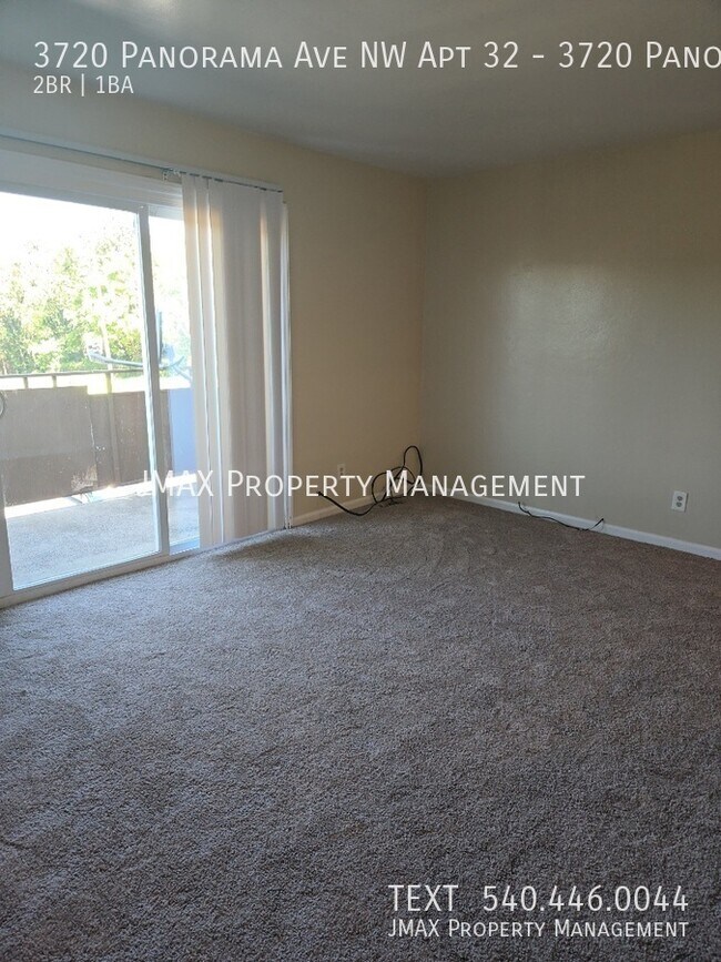 Foto del edificio - 3720 Panorama Ave NW
