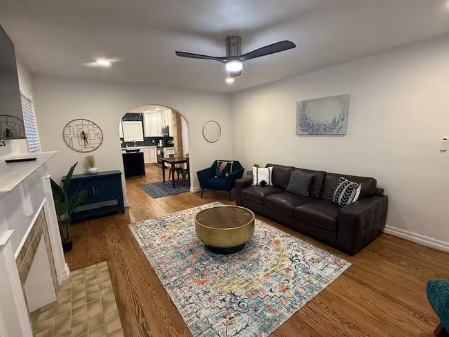 Foto del edificio - 1233 NE 14th St