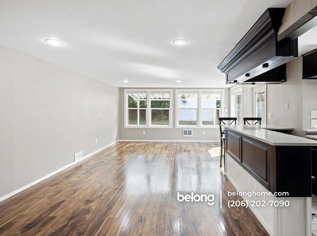 Foto del edificio - 3404 180th Pl SW