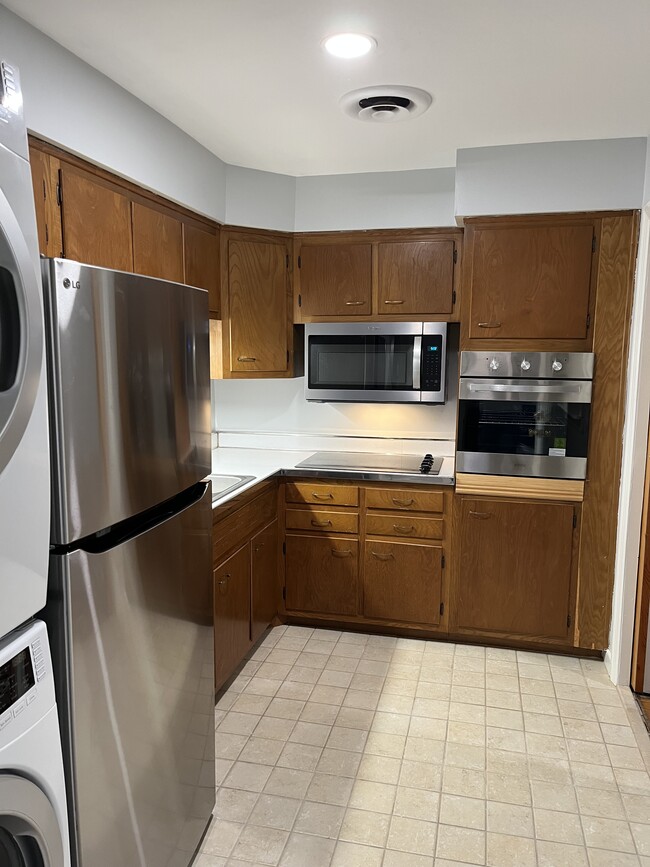 Kitchen from back door - 9601 Norfolk Ave