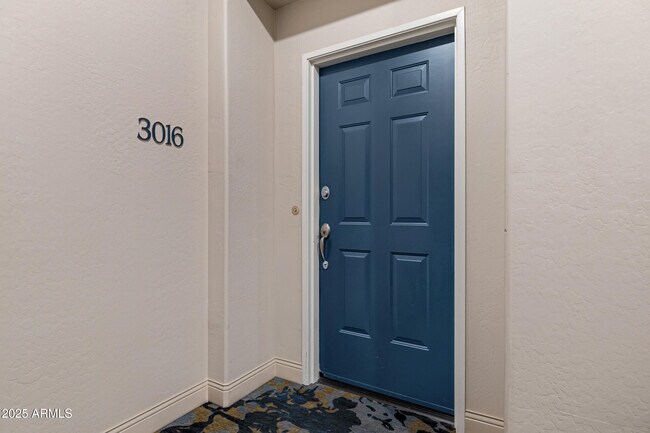 Foto del edificio - 2989 N 44th St