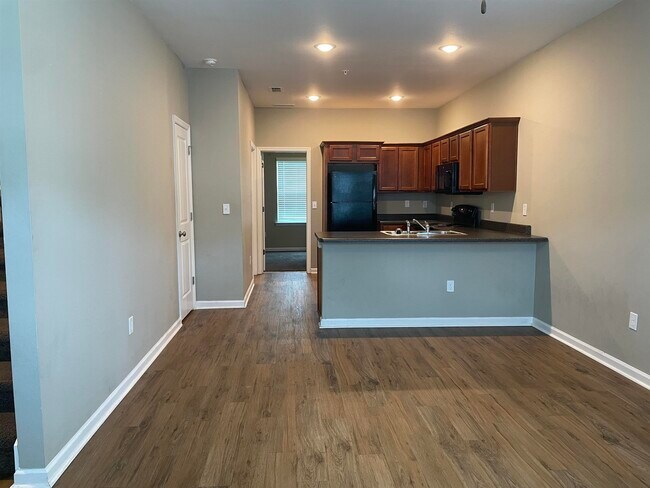 Building Photo - 2253 Del Carmel Way