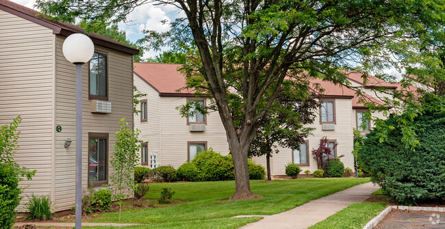 Building Photo - Treetops