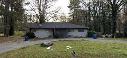 Building Photo - 654 Roy Huie Rd