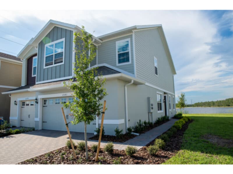 Primary Photo - 3 bed 2.5 bath townhome in Sawgrass Landing