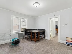 Building Photo - 1020 3rd St S