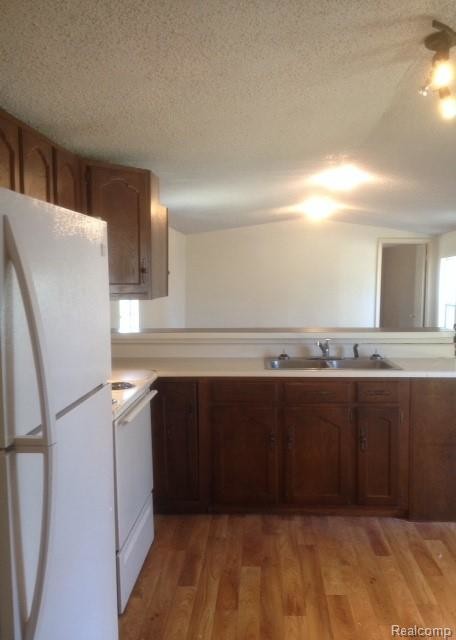 Building Photo - 119 Pat St