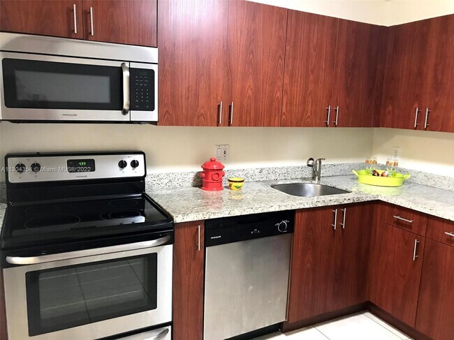 Foto del edificio - 21133 SW 85th Ave