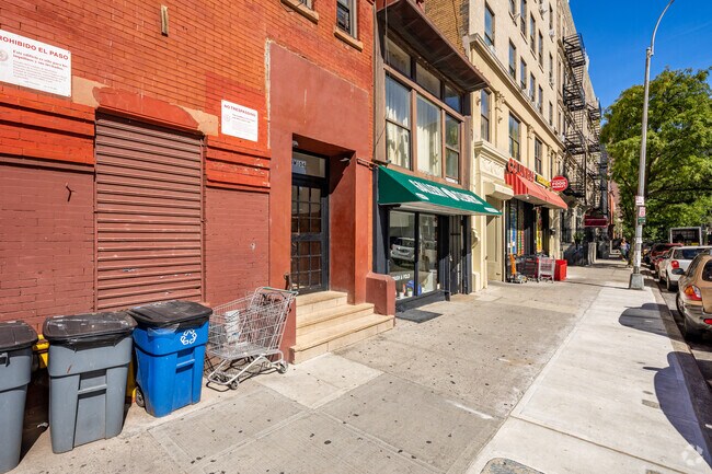 Building Photo - 85 W 104th St