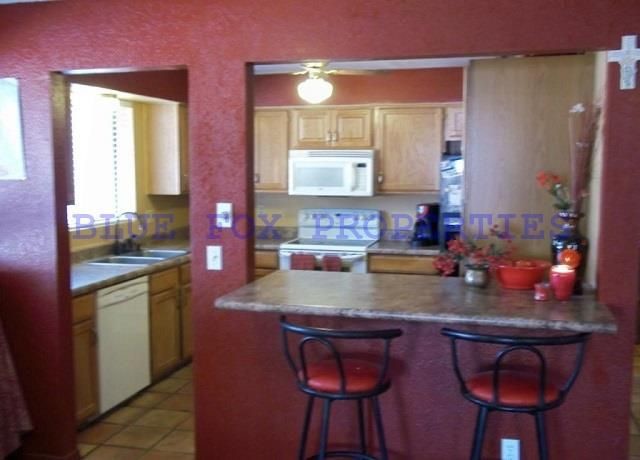 Building Photo - 3236 W Green Ridge Dr