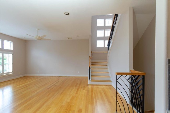 Foto del edificio - 3505 Bradford St