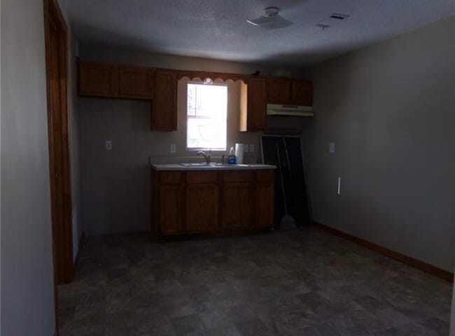 Kitchen - 236 Valley St