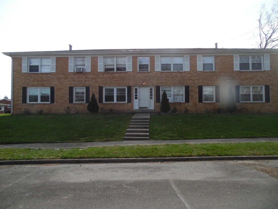 Primary Photo - 2151 Cypress Dr