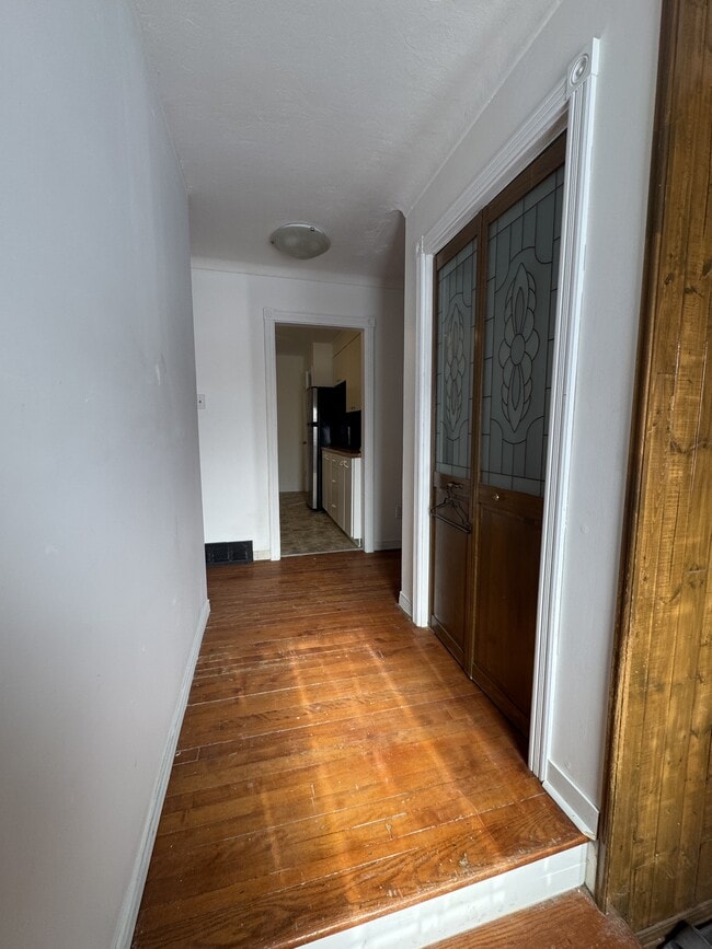 Building Photo - 89 Rue Bagot
