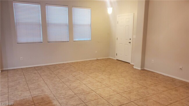 Foto del edificio - 1061 Aspen Cliff Dr