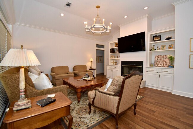 Building Photo - 3 Bed, 2 Bath Home in Ruston
